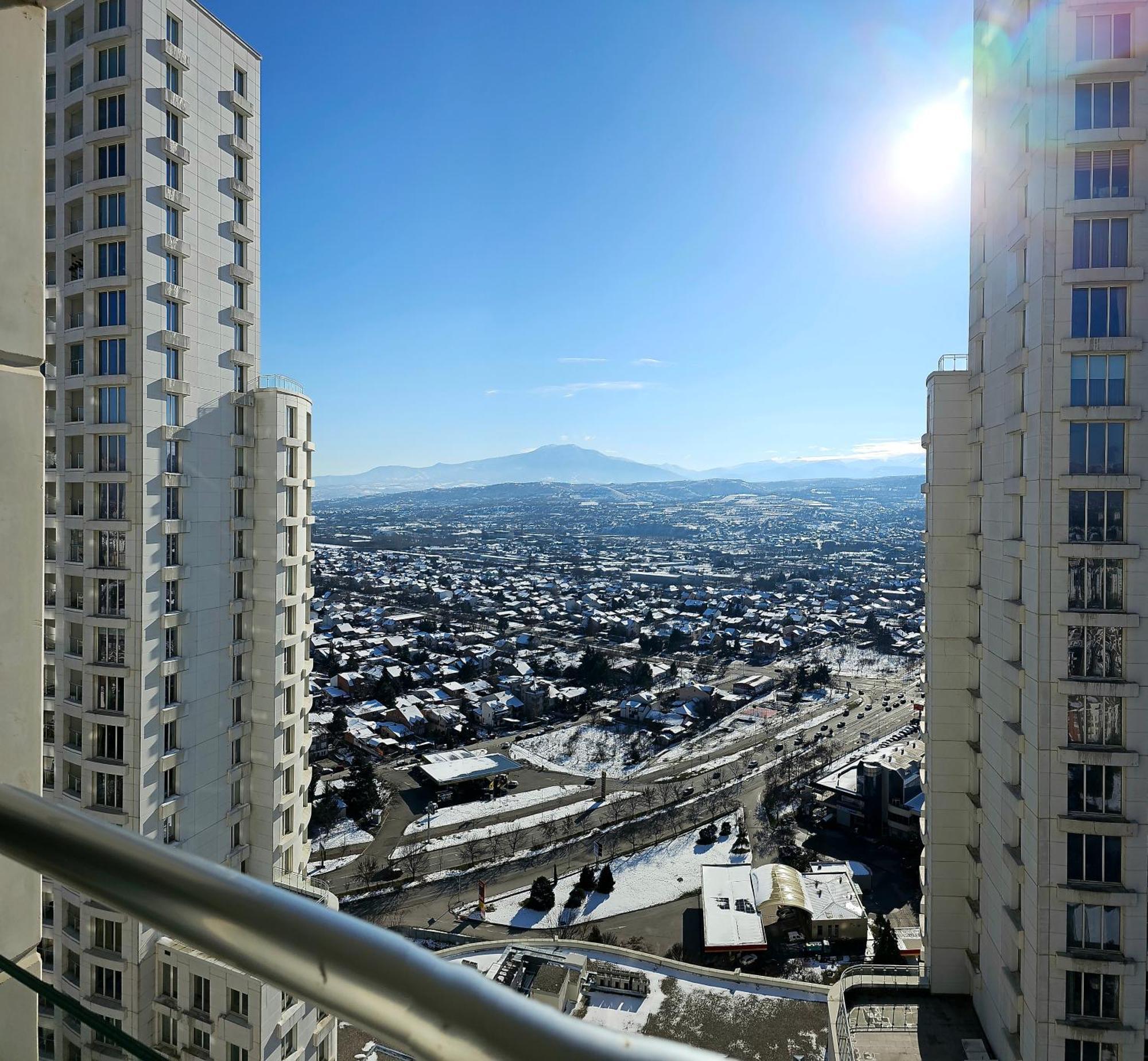 דירות Skopje Sky Oasis מראה חיצוני תמונה